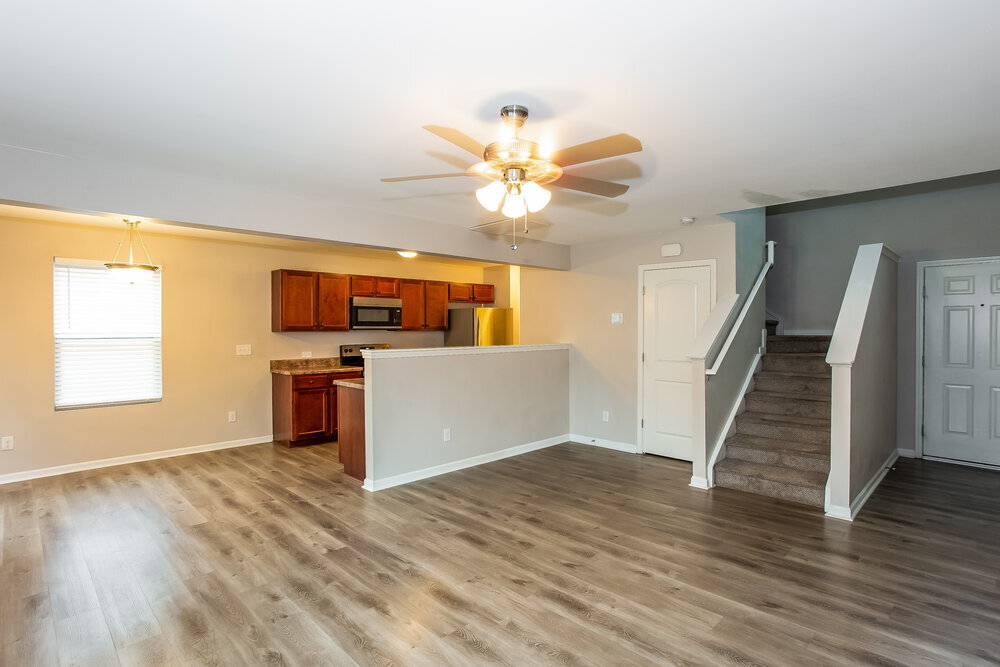 Building Photo - 1083 Manston Pl SW