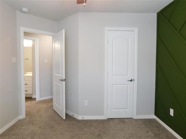 Building Photo - 2229 Davenport Dr