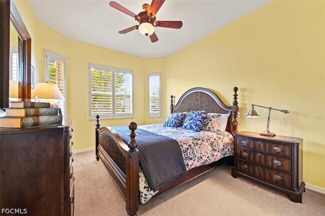 Building Photo - 13800 Farnese Dr