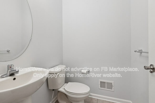 Building Photo - 22 Clifford Cir