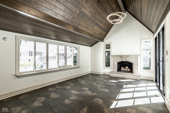 Building Photo - 11091 Crooked Stick Ln