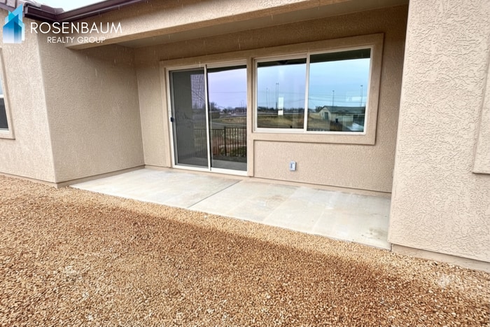 Building Photo - 3894 N Tani Rd