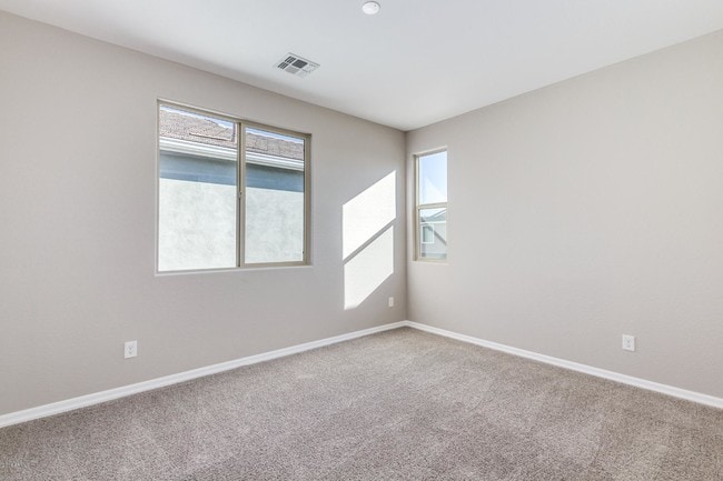 Building Photo - 3786 E Robert St