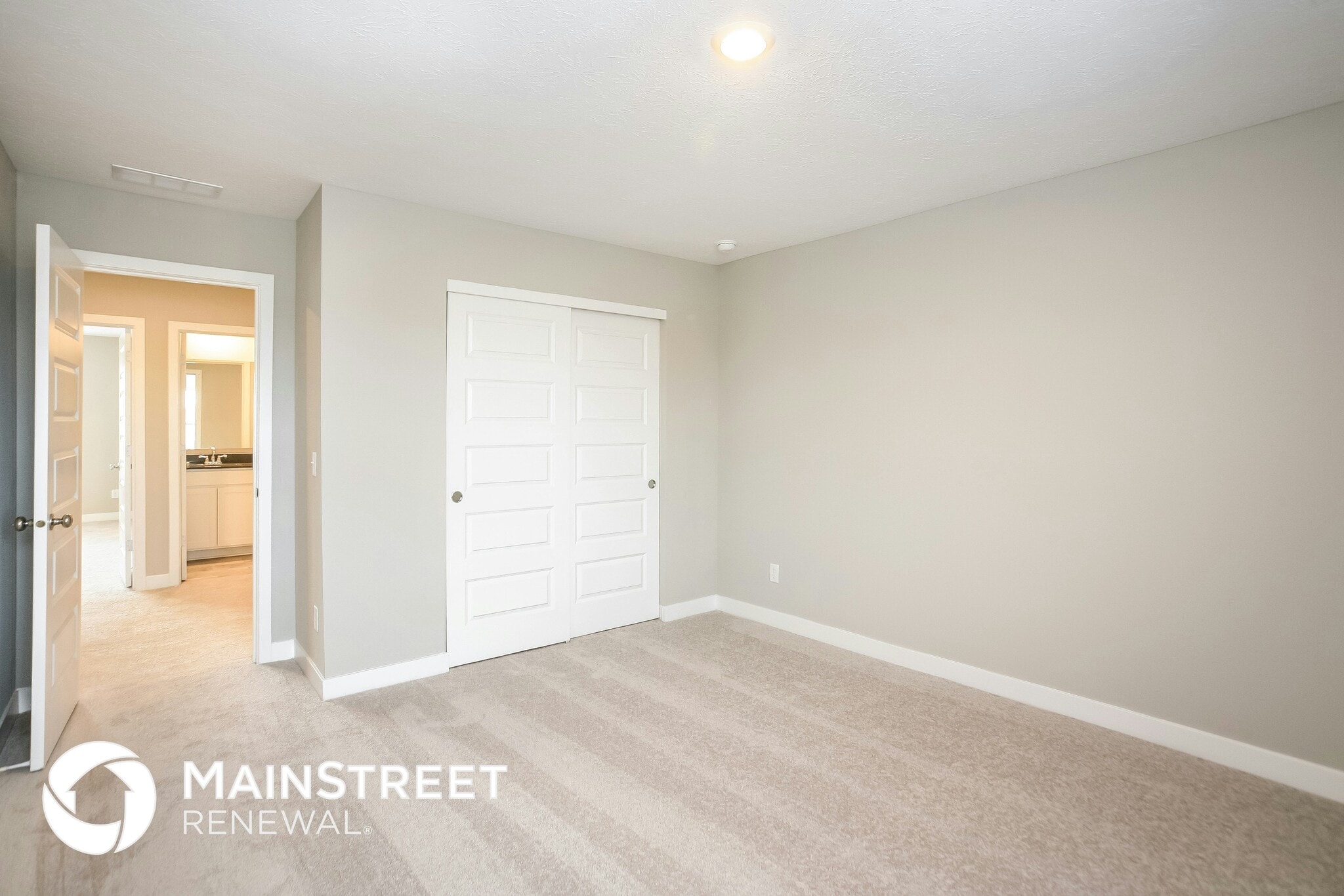 Building Photo - 1937 Goodwin Pl