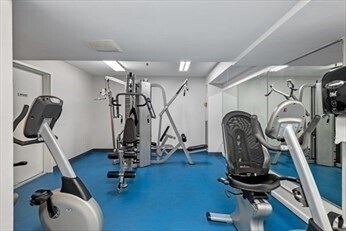 Building Photo - 1731 Beacon St