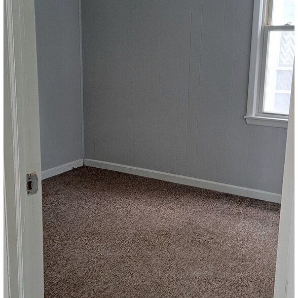 Building Photo - 2014 Wabash Ave