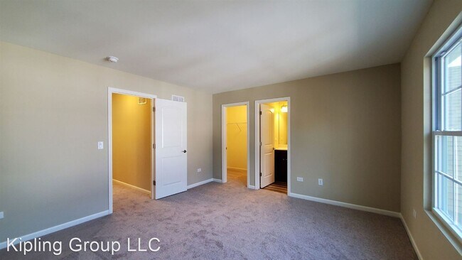 Building Photo - 3 br, 2.5 bath House - 364 Tall Tree lane