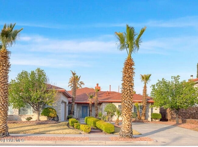 Primary Photo - 2081 Paseo Del Prado Dr