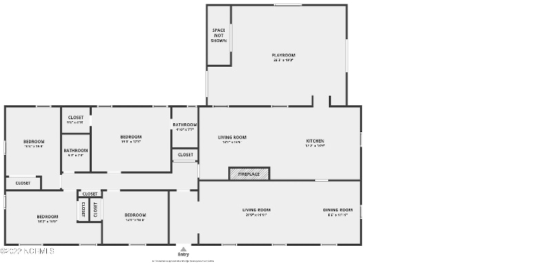 Building Photo - 702 N Elm St