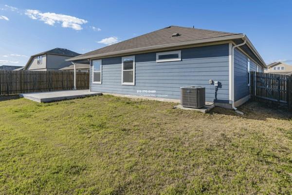 Building Photo - 123 Navidad River Dr