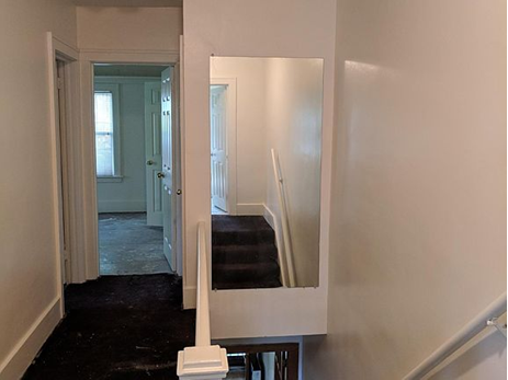 Upstairs hallway - 17355 McIntyre St