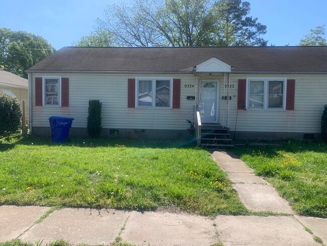 Building Photo - 9324 Phillip Ave