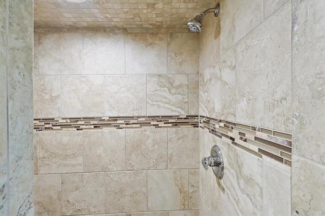 Building Photo - 7748 Incline Terrace