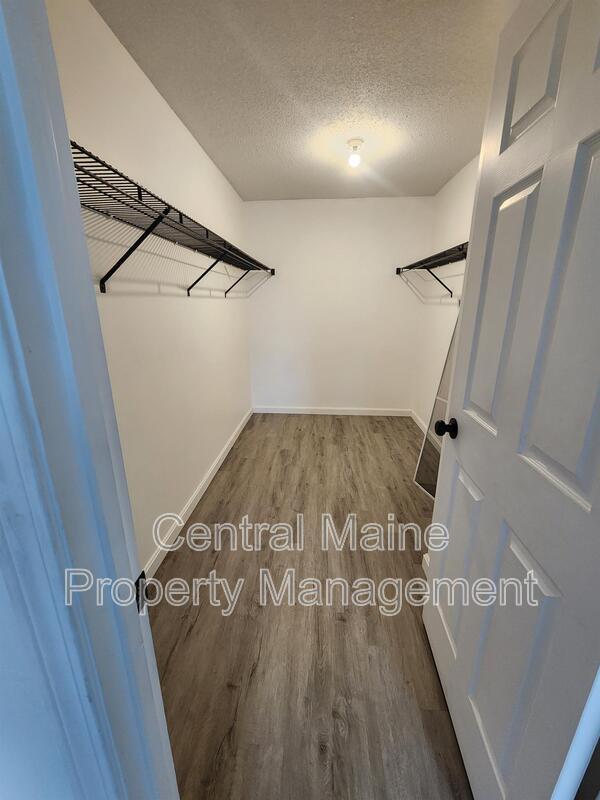 Building Photo - 39 Northern Avenue Heights