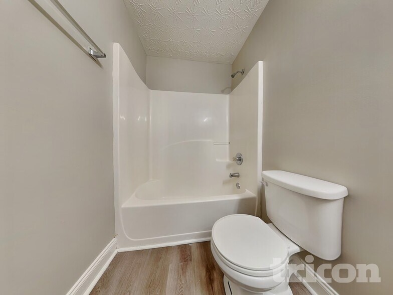 Building Photo - 5677 Conner Rd