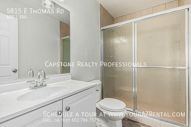 Building Photo - 5815 E Thomas Rd