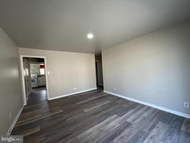 Building Photo - 1421 Dandridge St