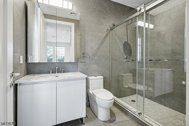 Building Photo - 1722 Springfield Ave