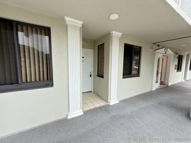Building Photo - 2581 Village Blvd