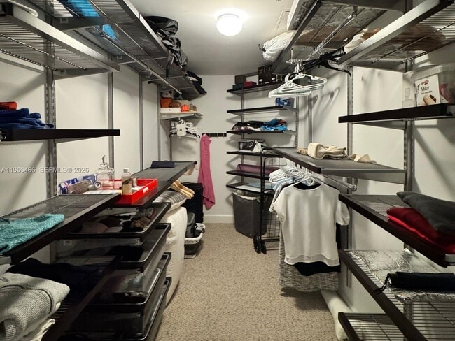 Building Photo - 55 Merrick Way