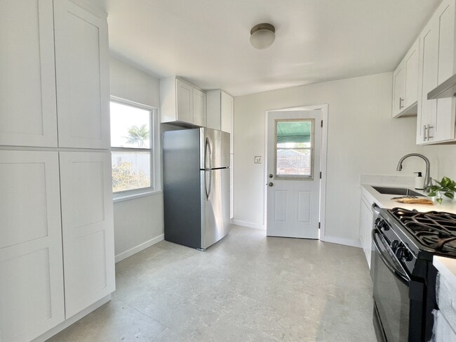 Building Photo - 4626 50th St
