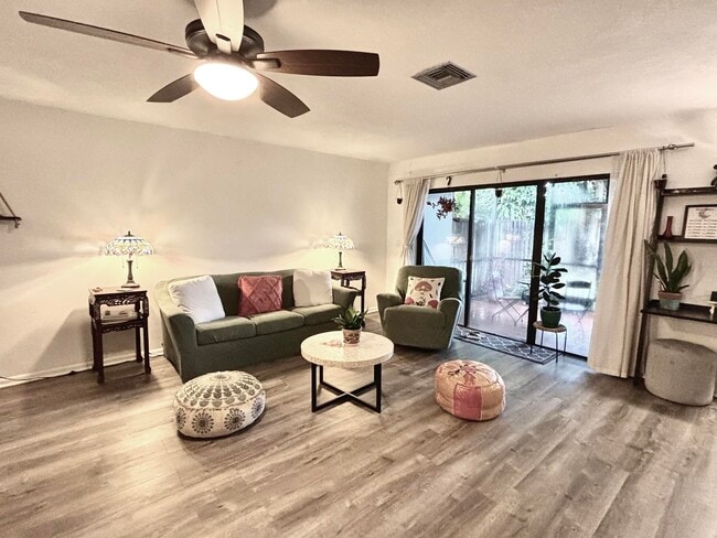 Building Photo - 12722 Peconic Ct