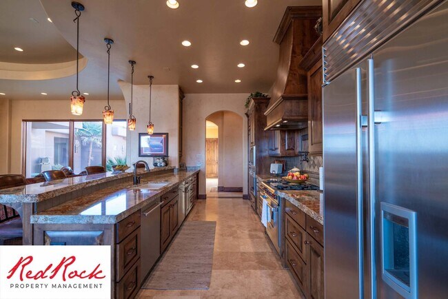 Building Photo - Incredible 4 Bedroom, 4 Bathroom FULLY FURNISHED Property in Entrada with a Private Pool! 18 Mont...