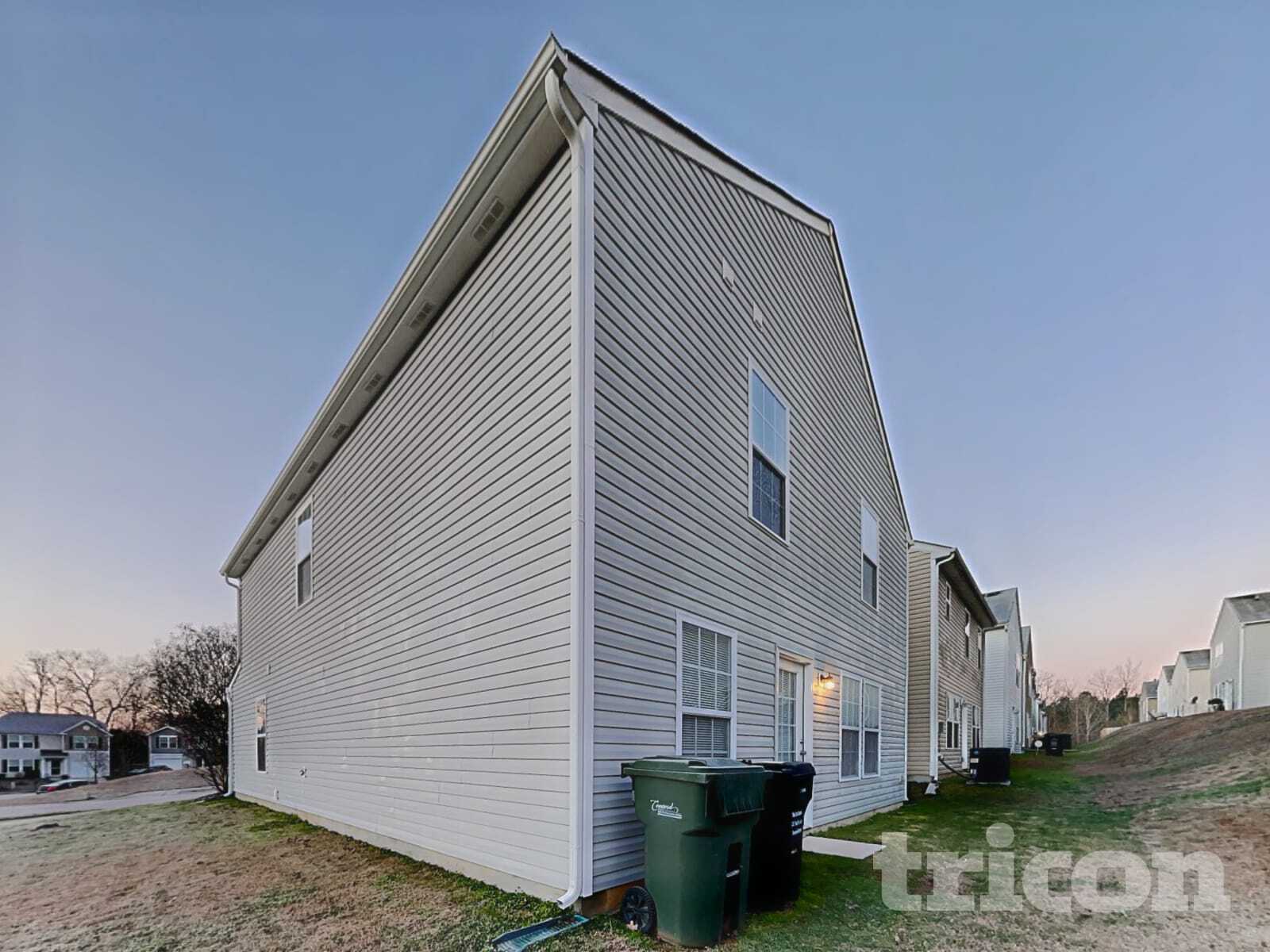 Building Photo - 285 Aershire Ct