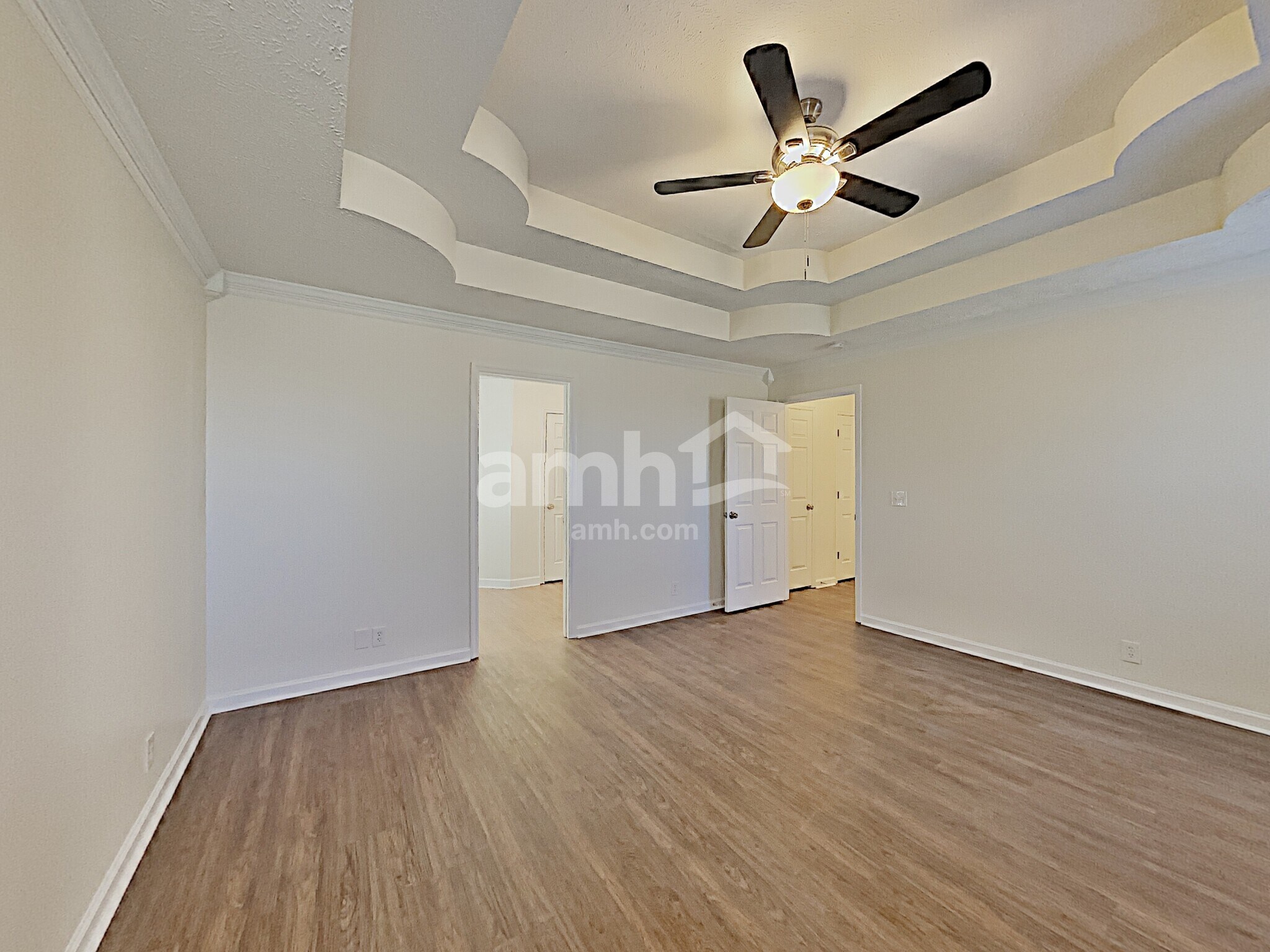 Building Photo - 3429 White Pine Dr