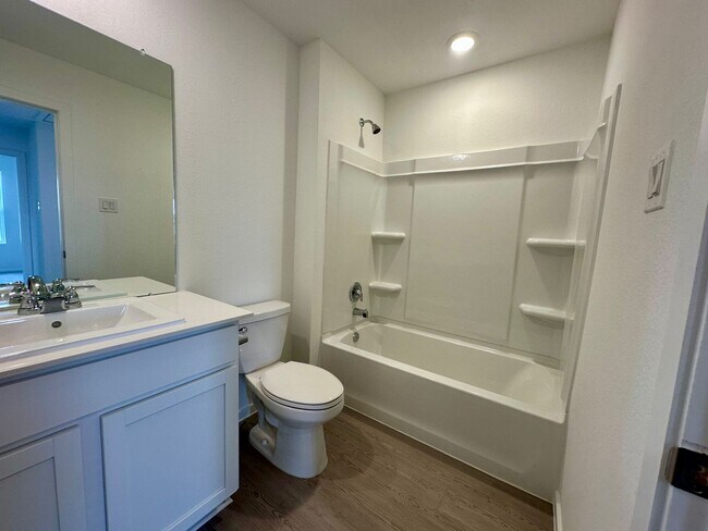 Building Photo - 3016 Wild Dunes Dr