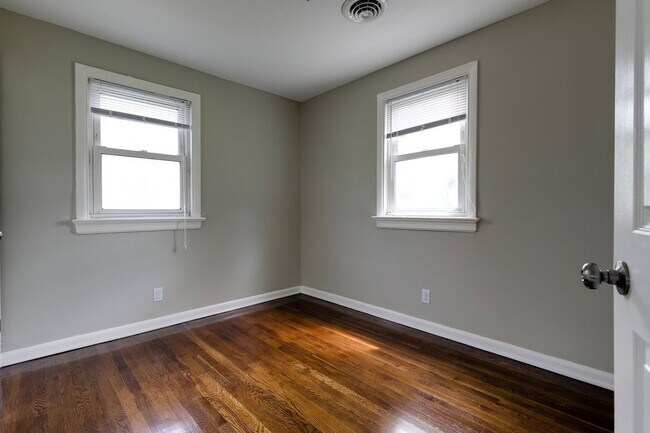 Building Photo - 3612 Griffin Ave