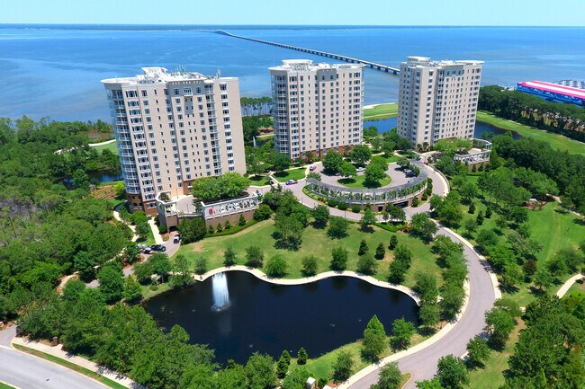 Building Photo - 400 Kelly Plantation Dr