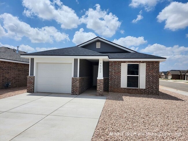 Building Photo - 14502 Paris Ave