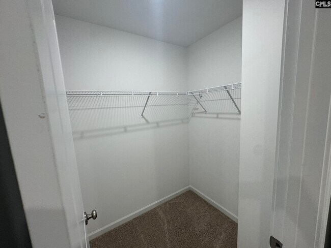 Building Photo - 2038 Armada Rd
