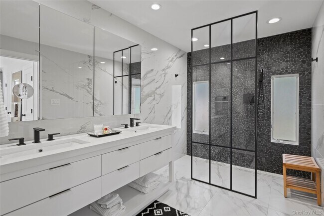 Building Photo - 38 Pheasant Run