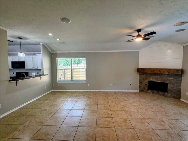 Building Photo - 21742 Winsome Rose Ct