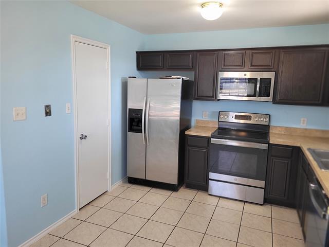 Building Photo - 3006 Ruidosa Ave