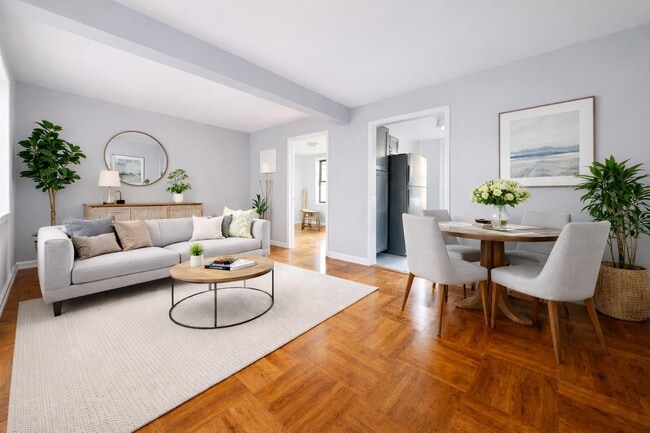 Building Photo - 525-527-527 Riverdale Ave