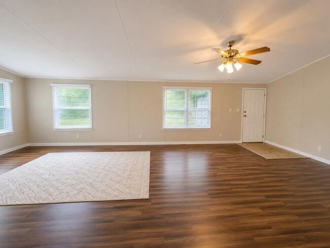 Building Photo - 402 Co Rd 126A