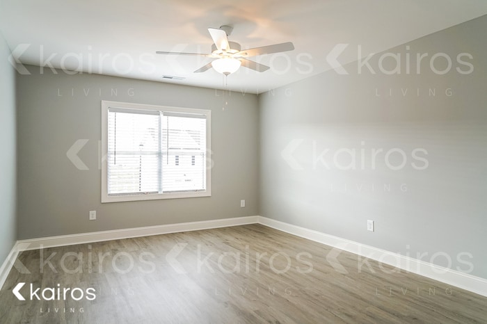 Building Photo - 3709 Oak Leaf Wy