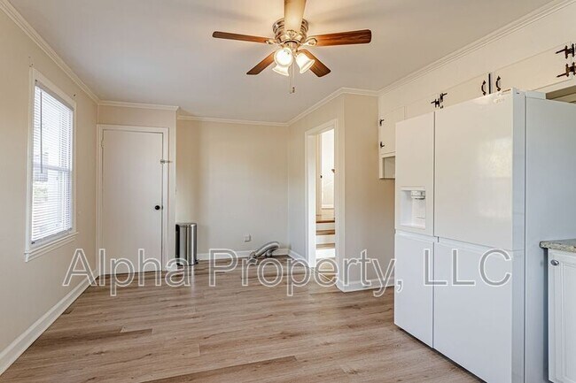 Building Photo - 101 Gary Ave