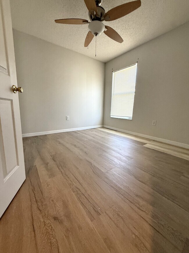 Building Photo - 2429 Ruddenstone Way