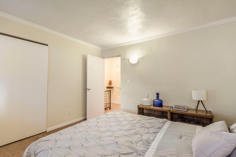 Building Photo - 51 King Ave