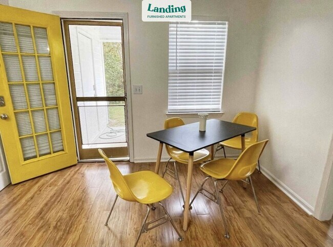 Building Photo - 700 3rd St NE