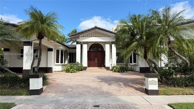 Primary Photo - 2075 Arch Creek Dr