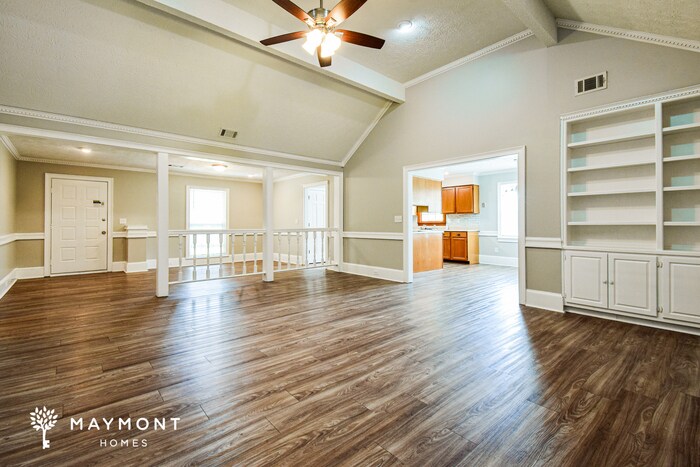 Building Photo - 2355 Fieldstone Dr SE