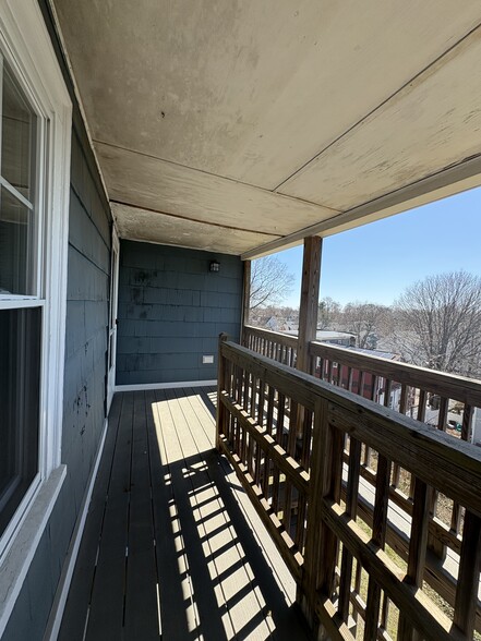 Building Photo - 12 Madison Ave