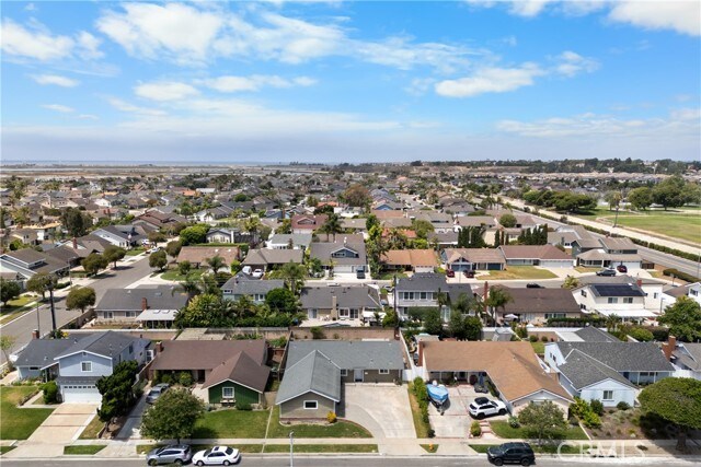 Building Photo - 17551 Misty Ln
