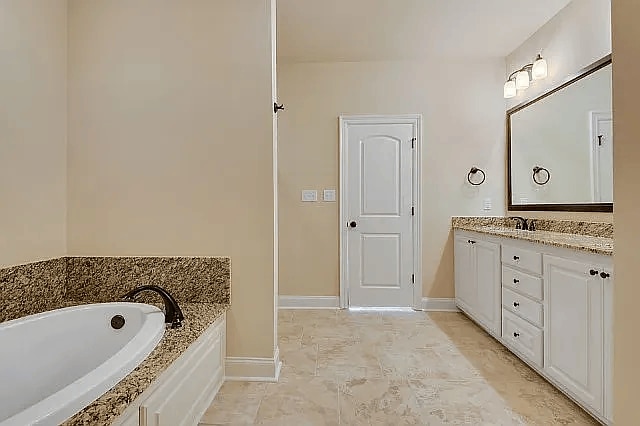 Building Photo - 15326 Jen Lee Dr
