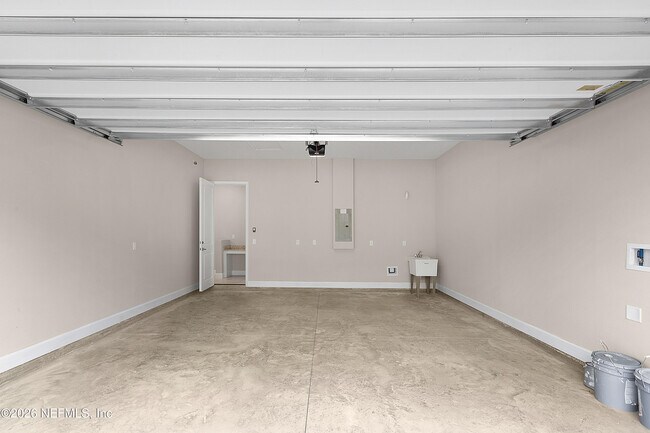 Building Photo - 908 Rustic Mill Dr